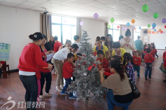 陜西渭南華縣紅纓苗苗幼兒園母親節(jié)活動