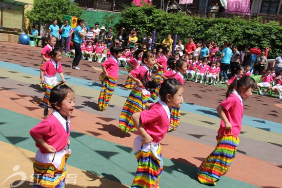 山東德州紅纓紅太陽幼兒園舉辦六一運(yùn)動(dòng)會(huì)  