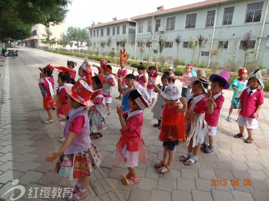 河南范縣紅纓育才幼兒園“六一”操節(jié)展示取得圓滿成功