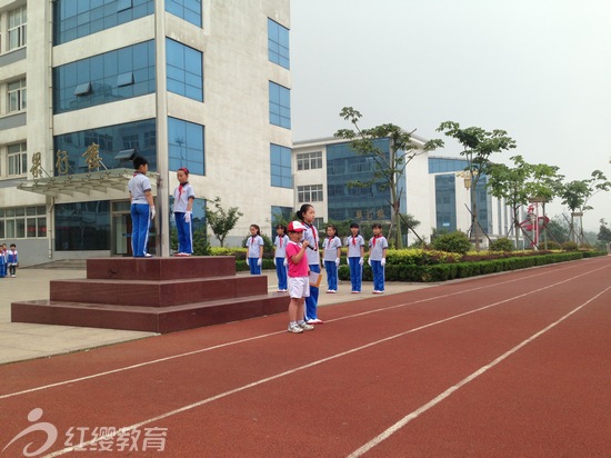 開(kāi)幼兒園需要多少錢(qián)