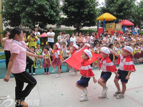 廣西玉林工會(huì)幼兒園舉辦慶國(guó)慶活動(dòng)