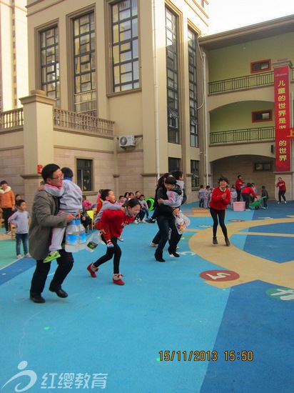 安徽宿州紅纓上河城幼兒園舉辦第一屆陽(yáng)光體育親子運(yùn)動(dòng)會(huì)