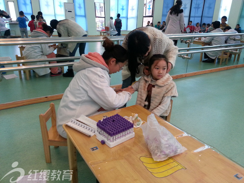 安徽合肥紅纓時(shí)代幼兒園開展春季體檢  