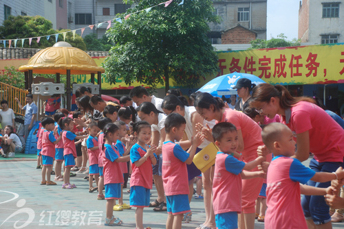 廣西興業(yè)紅纓新天地實(shí)驗(yàn)幼兒園慶六一活動