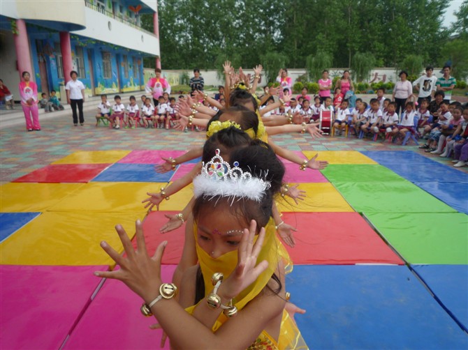 江蘇益智幼兒園慶祝六 一