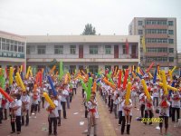 家長和孩子互動共度節(jié)日